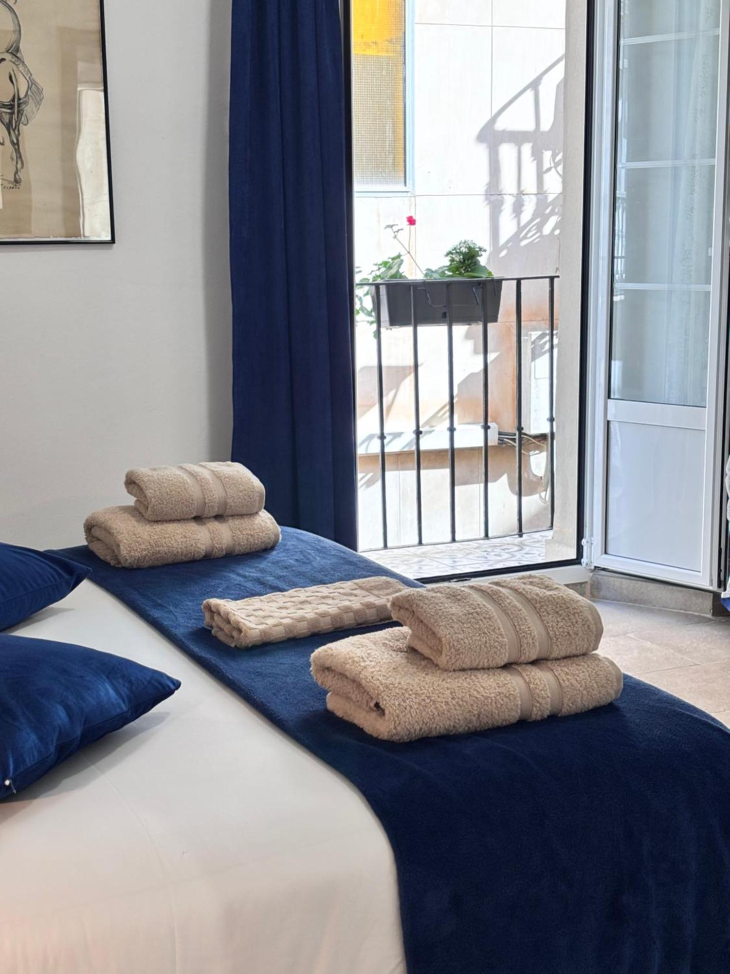Shanti's Andalusian Gasthof